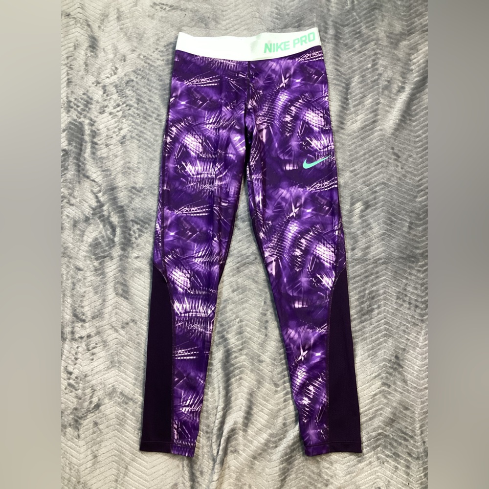 Girls‎ Nike Pro Cool Tight Legging Purple Large